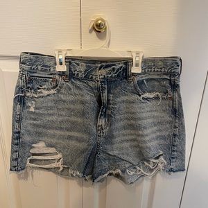 American eagle high waisted curvy shorts